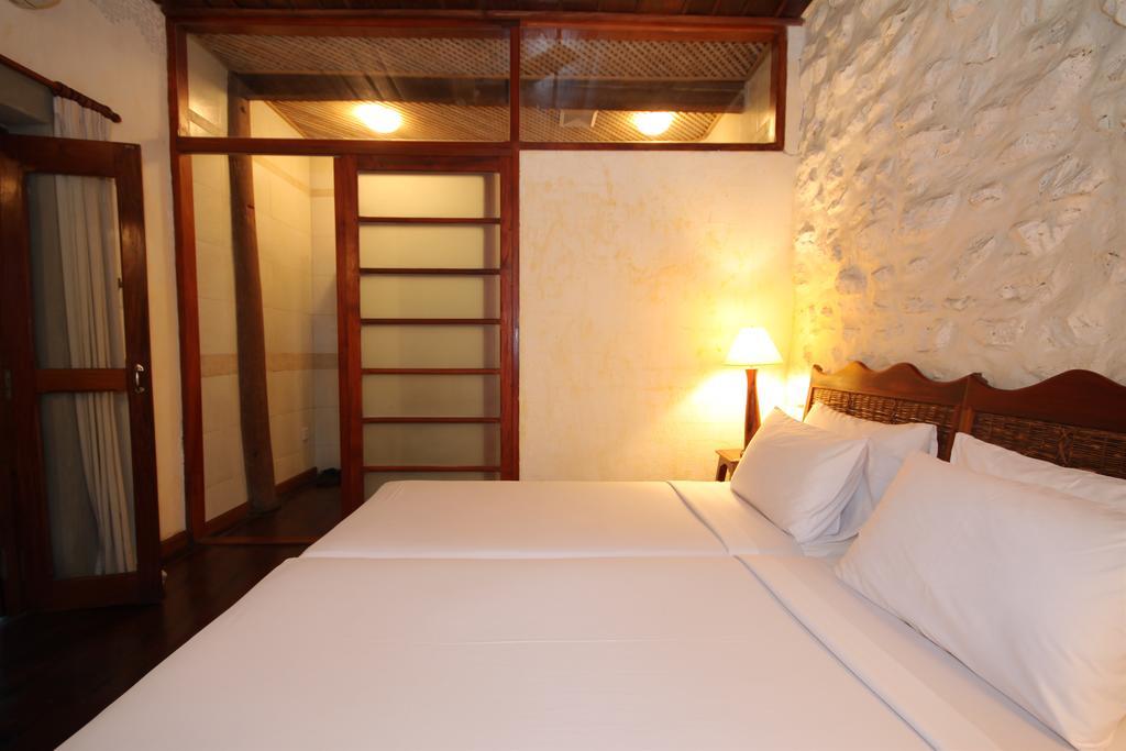 לואנג פרבאנג Sala Prabang Hotel מראה חיצוני תמונה